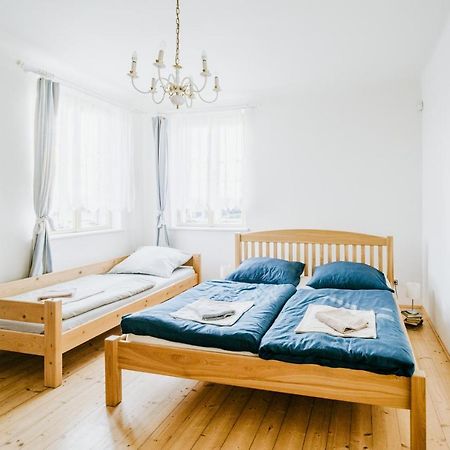U Nas Ve Vile Guest House Cejc Luaran gambar