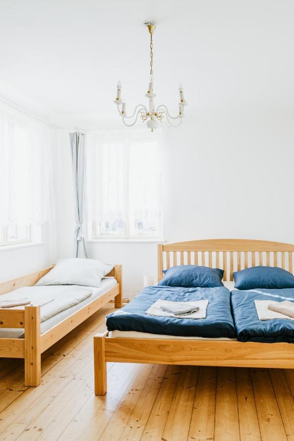 U Nas Ve Vile Guest House Cejc Luaran gambar